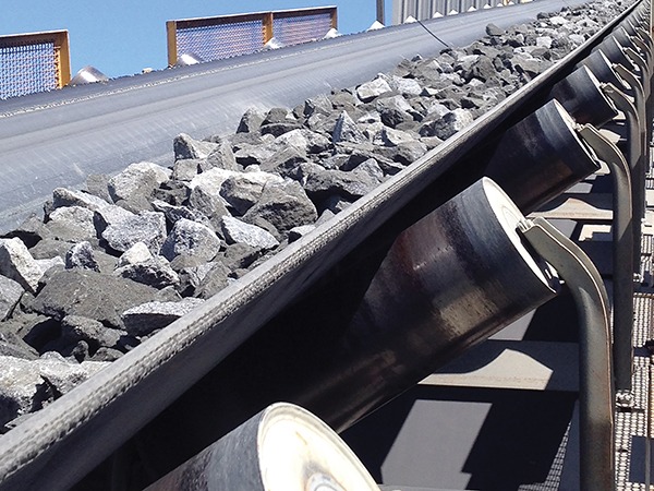 礦石皮帶輸送機(jī)